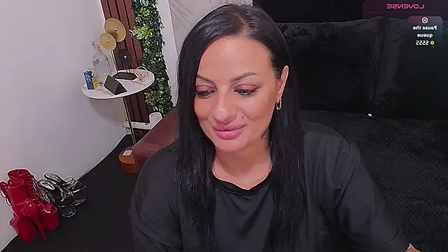 VixenSelena online show from 09-30-25, 07:02