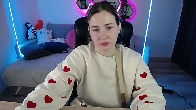 SabrinViolet online show from 10-22-25, 08:25