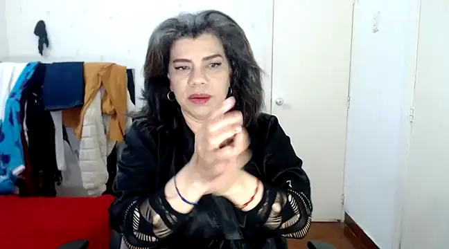 Snapshot of vikyadams chatting on 03-04-25, 12:55 vikyadams online show from 03-04-25, 12:55