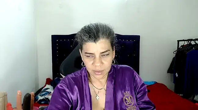 Snapshot of vikyadams chatting on 03-19-25, 11:50 vikyadams online show from 03-19-25, 11:50
