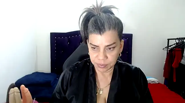 Snapshot of vikyadams chatting on 03-23-25, 01:42 vikyadams online show from 03-23-25, 01:42