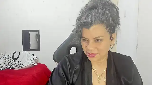 Snapshot of vikyadams chatting on 09-30-25, 01:10 vikyadams online show from 09-30-25, 01:10