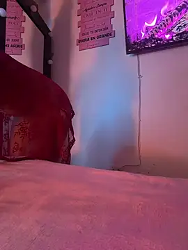 catalina  lovers online show from 03-02-26, 03:41