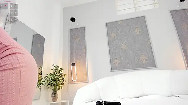 Sara Gomez online show from 04-02-26, 11:41