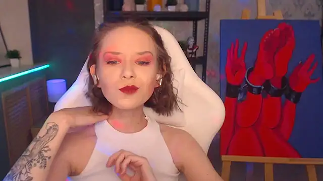 FascinatingEyess online show from 12-14-24, 10:07