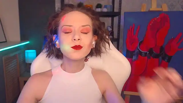 FascinatingEyess online show from 02-16-25, 11:48