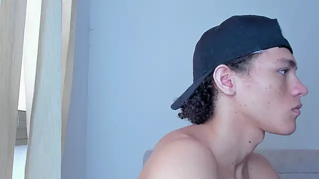 laurent nova online show from 01-28-25, 04:19