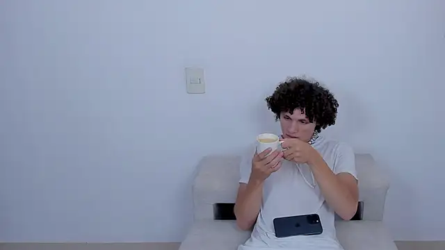 laurent nova online show from 03-10-25, 06:01