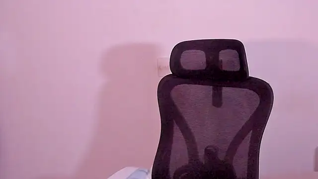 laurent nova online show from 03-27-26, 08:26