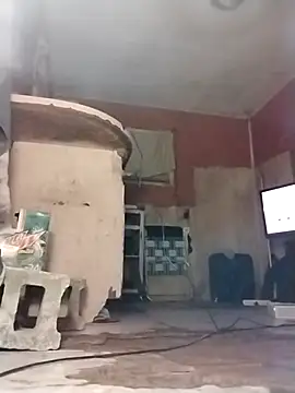 brownfeet online show from 12-15-24, 05:13