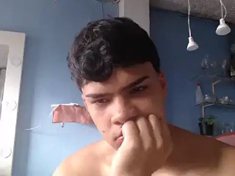 masterdaniel88 online show from 02-25-25, 09:13