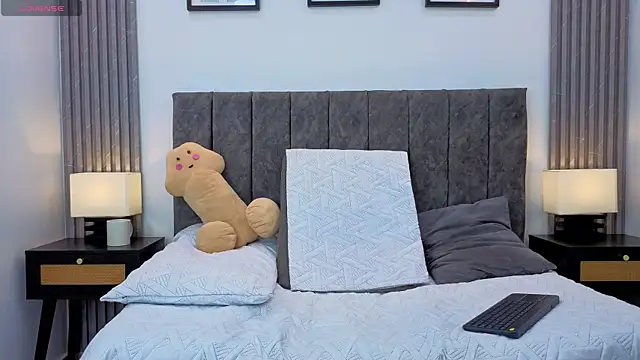 Luciana Ortiz1 online show from 11-05-25, 01:55