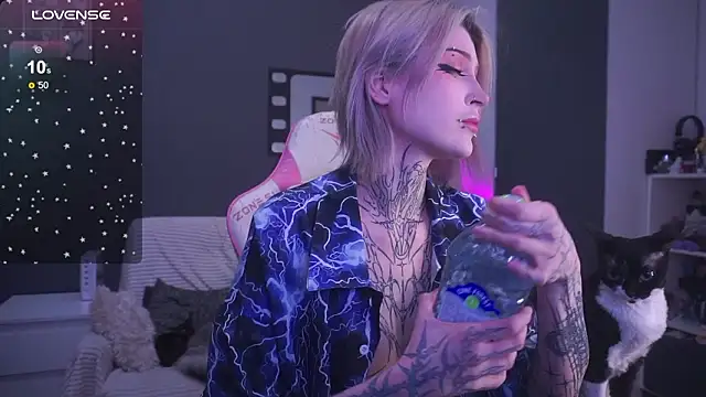 fraulein mooon online show from 02-06-26, 05:45