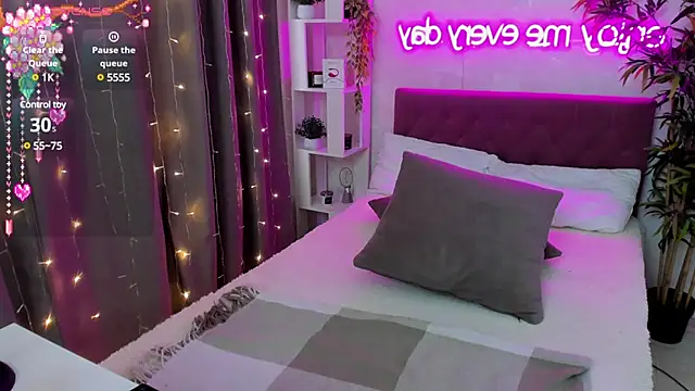 FeralPeach online show from 03-08-25, 09:28