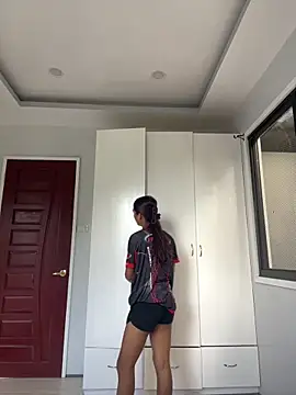 Ur dreamgurl05 online show from 06-20-26, 03:53