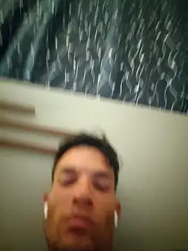 719610 online show from 04-14-26, 02:39