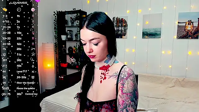 Snapshot of Magic_Allie chatting on 12-03-24, 07:33 Magic Allie online show from 12-03-24, 07:33