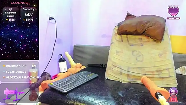 Snapshot of sexy-Bunny chatting on 02-20-25, 01:03 sexy-Bunny online show from 02-20-25, 01:03