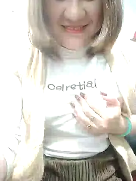 Snapshot of Rose_DiDi chatting on 01-28-25, 02:42 Rose DiDi online show from 01-28-25, 02:42