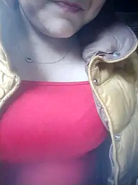 Snapshot of Rose_DiDi chatting on 03-06-25, 03:35 Rose DiDi online show from 03-06-25, 03:35