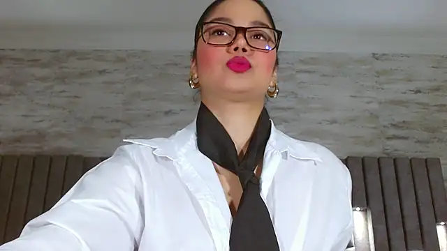 JasmineMoore online show from 11-12-25, 09:58