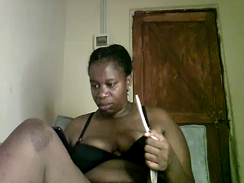 Snapshot of Sexy_valentine001 chatting on 10-21-25, 09:04 Sexy valentine001 online show from 10-21-25, 09:04