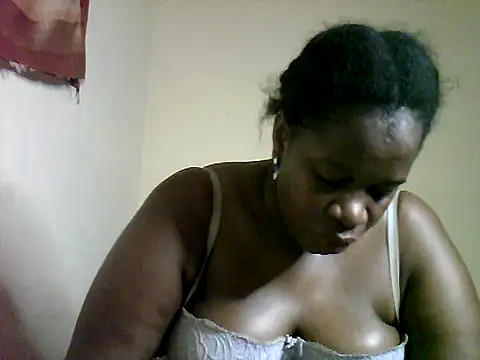 Snapshot of Sexy_valentine001 chatting on 11-06-25, 11:04 Sexy valentine001 online show from 11-06-25, 11:04