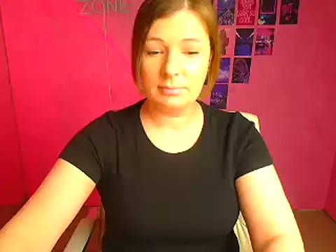 Snapshot of Lissmilf chatting on 04-25-26, 11:35 Lissmilf online show from 04-25-26, 11:35