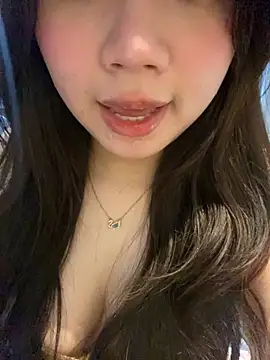 Hotellinh12 online show from 11-20-25, 01:44