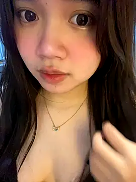 Hotellinh12 online show from 11-26-25, 03:46