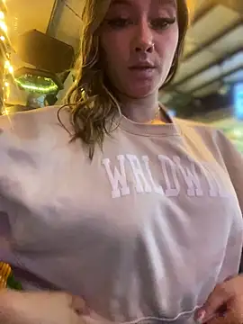 MaryDeniro online show from 02-06-25, 03:48