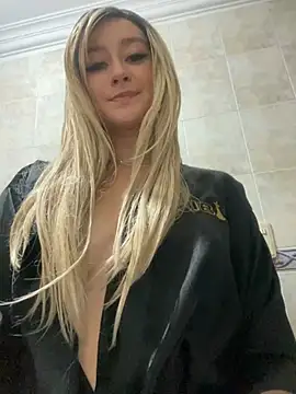 MaryDeniro online show from 02-21-25, 05:13