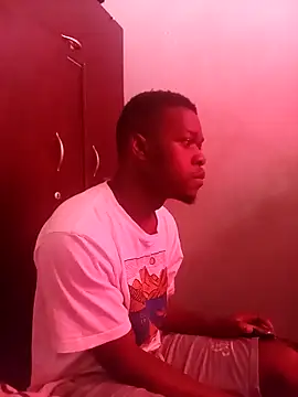 Snapshot of Uncletee112 chatting on 01-08-26, 07:43 Uncletee112 online show from 01-08-26, 07:43