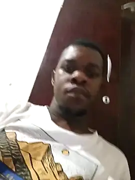 Snapshot of Uncletee112 chatting on 01-09-26, 02:53 Uncletee112 online show from 01-09-26, 02:53