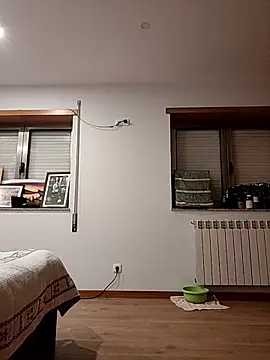 Snapshot of Bemgalado chatting on 01-10-26, 12:12 Bemgalado online show from 01-10-26, 12:12