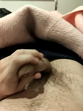 Snapshot of Bemgalado chatting on 01-12-26, 06:35 Bemgalado online show from 01-12-26, 06:35