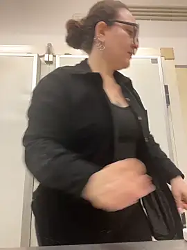 peachgirlmartyna online show from 03-25-26, 02:45