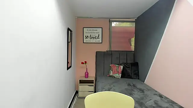 GiaFox  online show from 02-20-25, 12:25