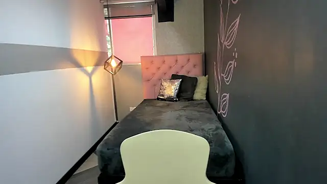 GiaFox  online show from 03-16-25, 12:55