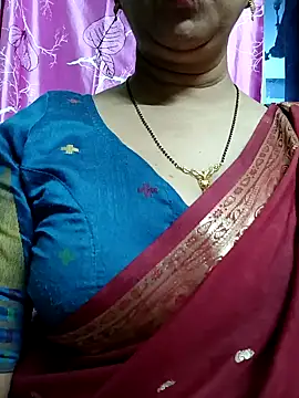 Snapshot of Rosy-B chatting on 01-23-25, 06:56 Rosy-B online show from 01-23-25, 06:56