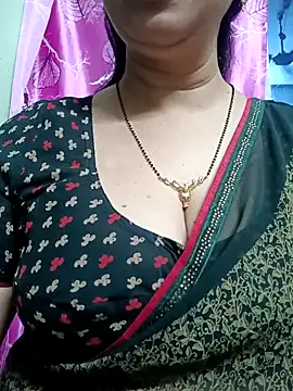 Snapshot of Rosy-B chatting on 02-23-25, 06:12 Rosy-B online show from 02-23-25, 06:12