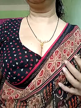 Snapshot of Rosy-B chatting on 03-03-25, 06:59 Rosy-B online show from 03-03-25, 06:59