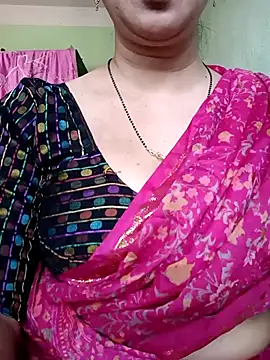 Snapshot of Rosy-B chatting on 03-07-25, 09:51 Rosy-B online show from 03-07-25, 09:51