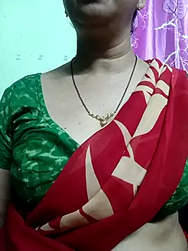 Snapshot of Rosy-B chatting on 09-24-25, 09:40 Rosy-B online show from 09-24-25, 09:40