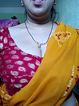 Snapshot of Rosy-B chatting on 11-28-25, 09:45 Rosy-B online show from 11-28-25, 09:45