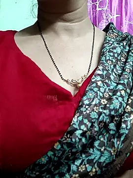 Snapshot of Rosy-B chatting on 03-11-26, 08:59 Rosy-B online show from 03-11-26, 08:59