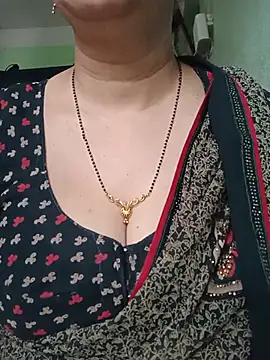 Snapshot of Rosy-B chatting on 06-26-26, 12:26 Rosy-B online show from 06-26-26, 12:26
