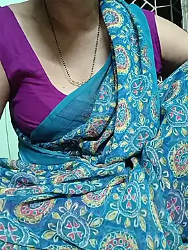 Snapshot of Rosy-B chatting on 07-06-26, 03:25 Rosy-B online show from 07-06-26, 03:25