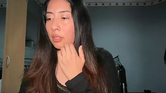 LorenaAnderson online show from 04-23-26, 08:33