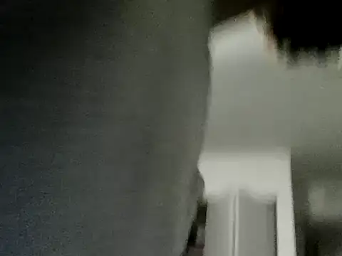 Snapshot of Clearlytothepoint420 chatting on 12-21-25, 02:41 Clearlytothepoint420 online show from 12-21-25, 02:41